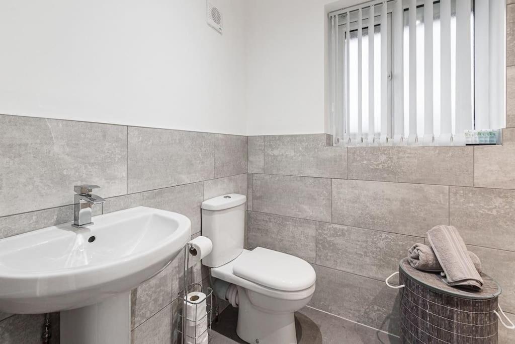 Park & Relax In 1Bd Central Liverpool Home 外观 照片