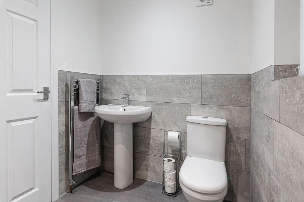 Park & Relax In 1Bd Central Liverpool Home 外观 照片