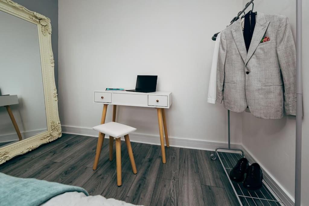 Park & Relax In 1Bd Central Liverpool Home 外观 照片