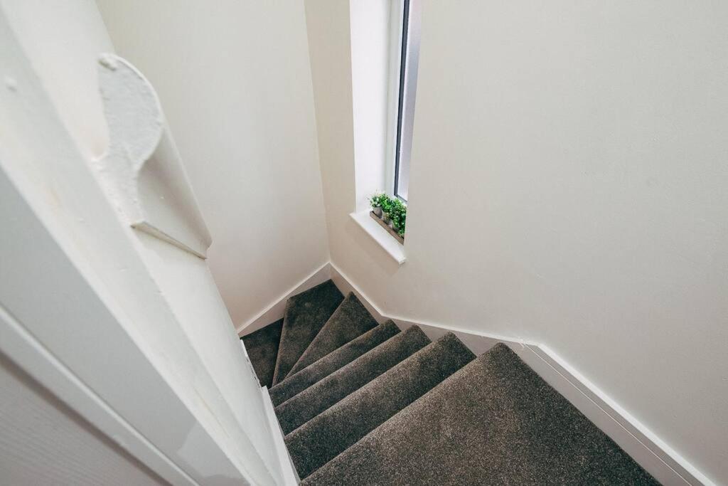 Park & Relax In 1Bd Central Liverpool Home 外观 照片